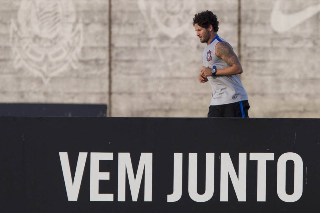 Alexandre Pato foi reintegrado ao Corinthians nesta terça-feira (Foto: Daniel Augusto Jr. / Ag. Corinthians)