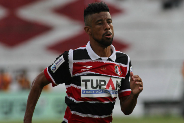 Léo Moura quer o Santa Cruz tranquilo para retomar a boa fase (Foto: Antonio Melcop/Santa Cruz)