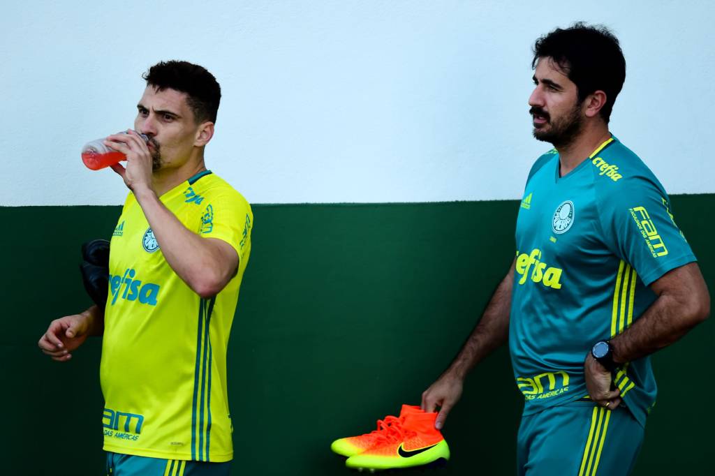 Moises durante treino do Palmeiras na Academia da Barra Funda , em Sao Paulo,SP 11/07/2016 Foto:Sergio Barzaghi/Gazeta Press