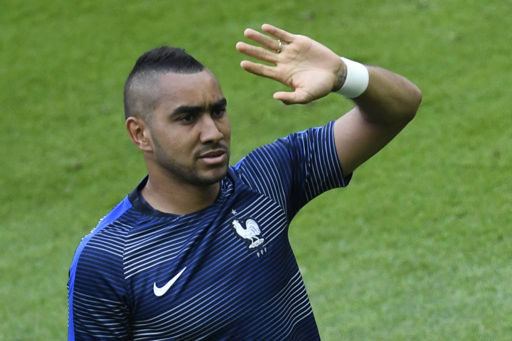 O francês Dimitri Payet faz parte dos 11 jogadores do time ideal da Euro 2016 (Foto: Miguel Medina/AFP)