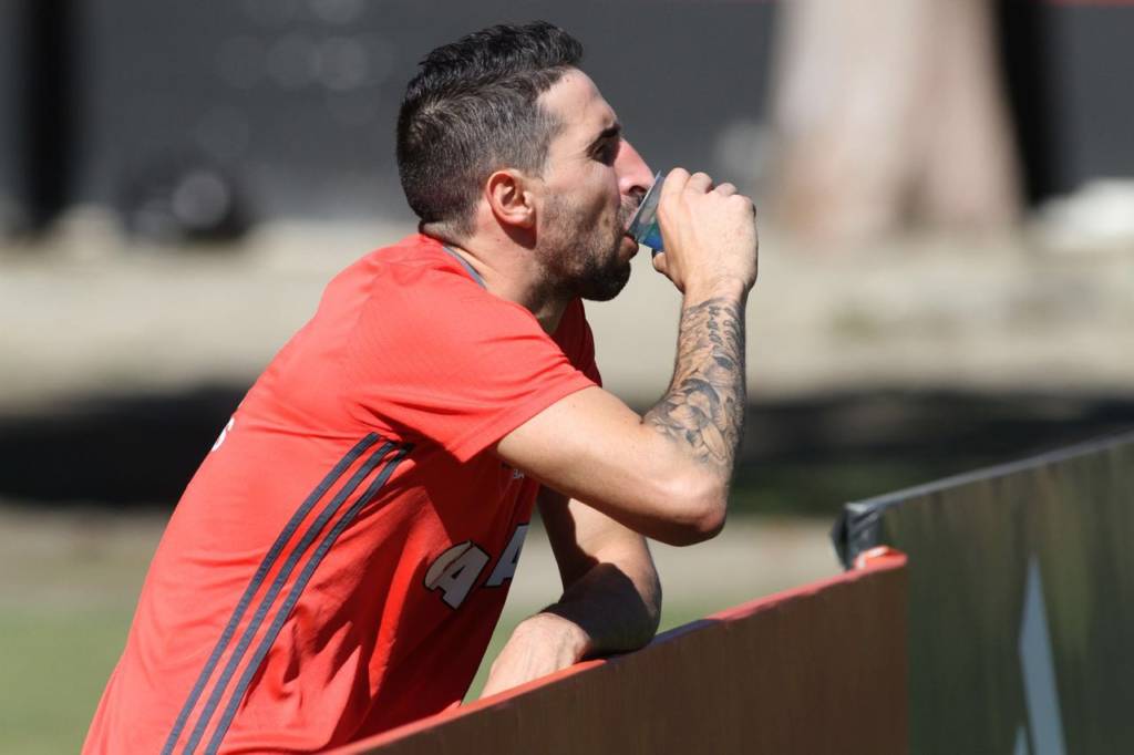 Donatti pode estrear no sábado (Foto: Gilvan de Souza/Flamengo)
