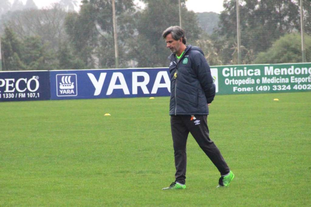 Caio Jr. falou sobre as dificuldades de atuar no Orlando Scarpelli (Foto: Divulgação/Chapecoense)