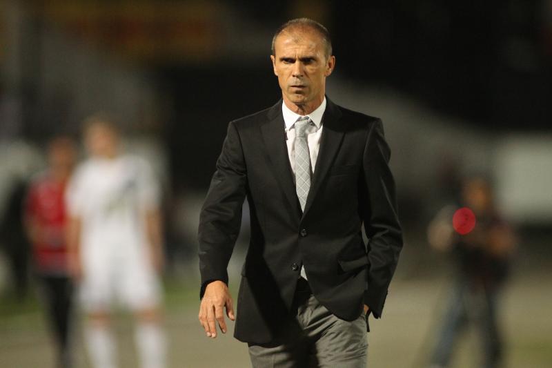 Comandante coral tenta minimizar ansiedade (Foto: Antonio Melcop/ SCFC)