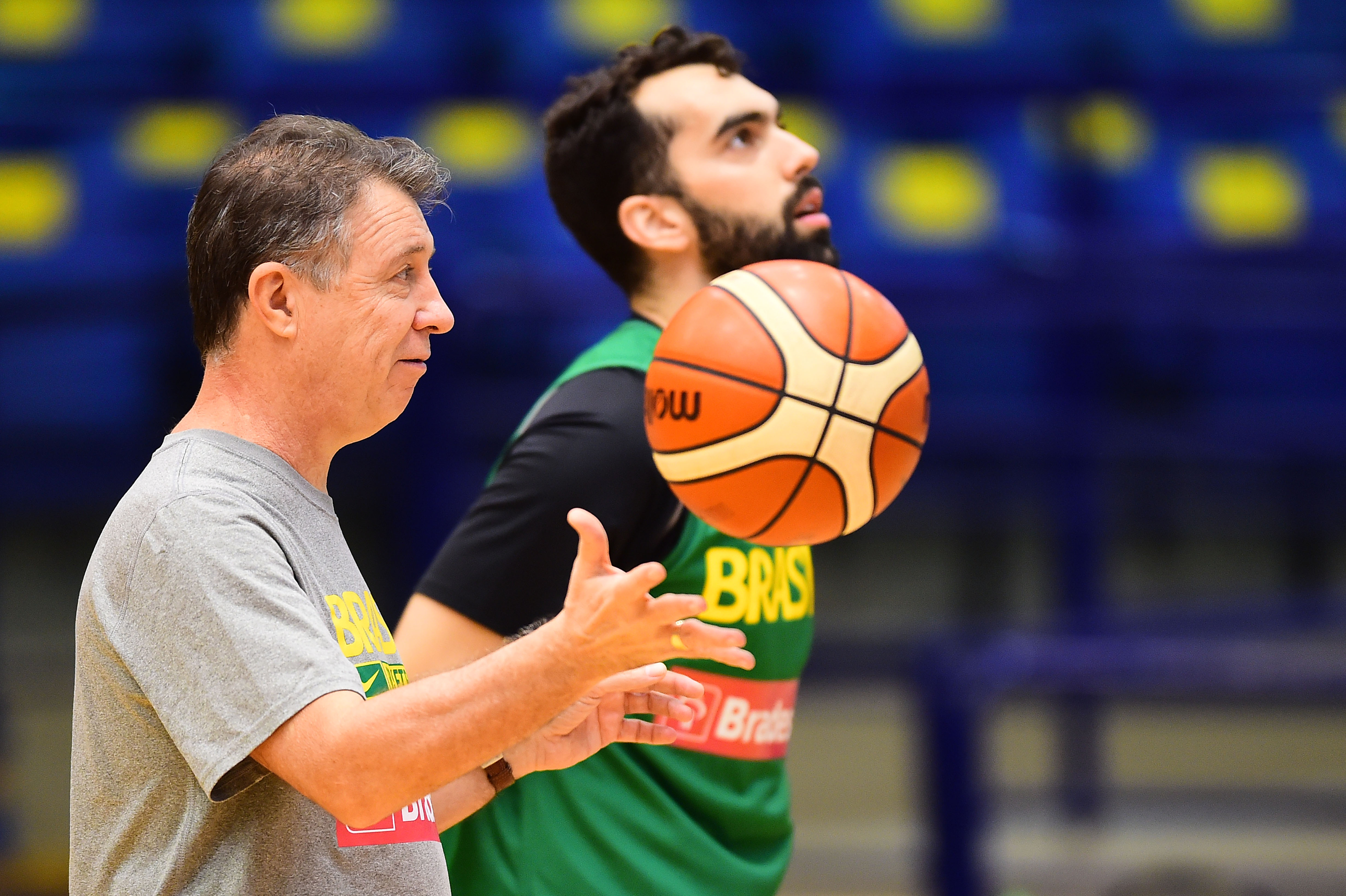 Atletas deveriam olhar Seleção com mais carinho, defende técnico (Foto:Sergio Barzaghi/Gazeta Press)