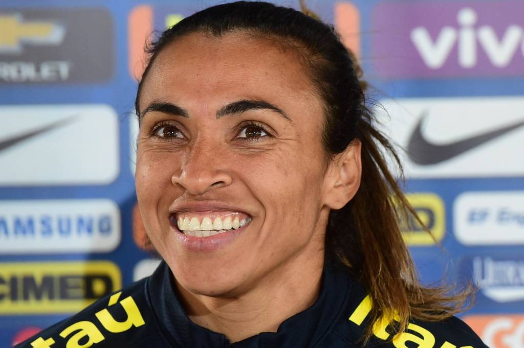 Com a 10, Marta lidera o Brasil nos Jogos Olímpicos do Rio 2016 (Foto: Djalma Vassão/Gazeta Press)