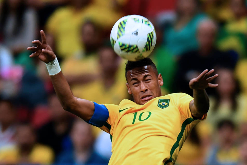 O capitão Neymar não concedeu entrevista nem após deixar o vestiário (foto: Evaristo Sá/AFP)