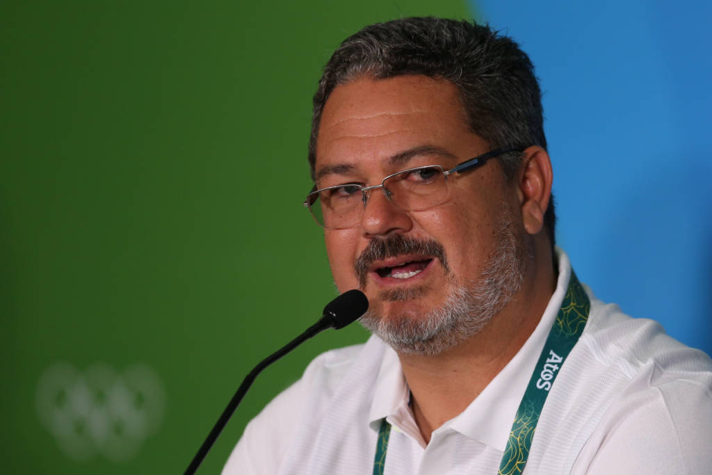 Também inexperiente, técnico advogou em nome de Neymar nesta terça-feira (foto: Lucas Figueiredo/Mowa Press)