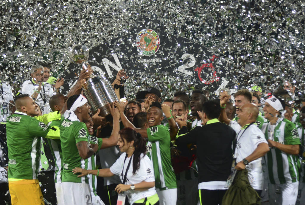 Depois de vencer a Libertadores, Atlético Nacional busca o título da Sul-Americana (Foto: Raul Arboleda/AFP)