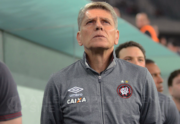 Paulo Autuori preza por bom estado psicológico dos atletas (Foto: Marcos Silveira/ CAP)