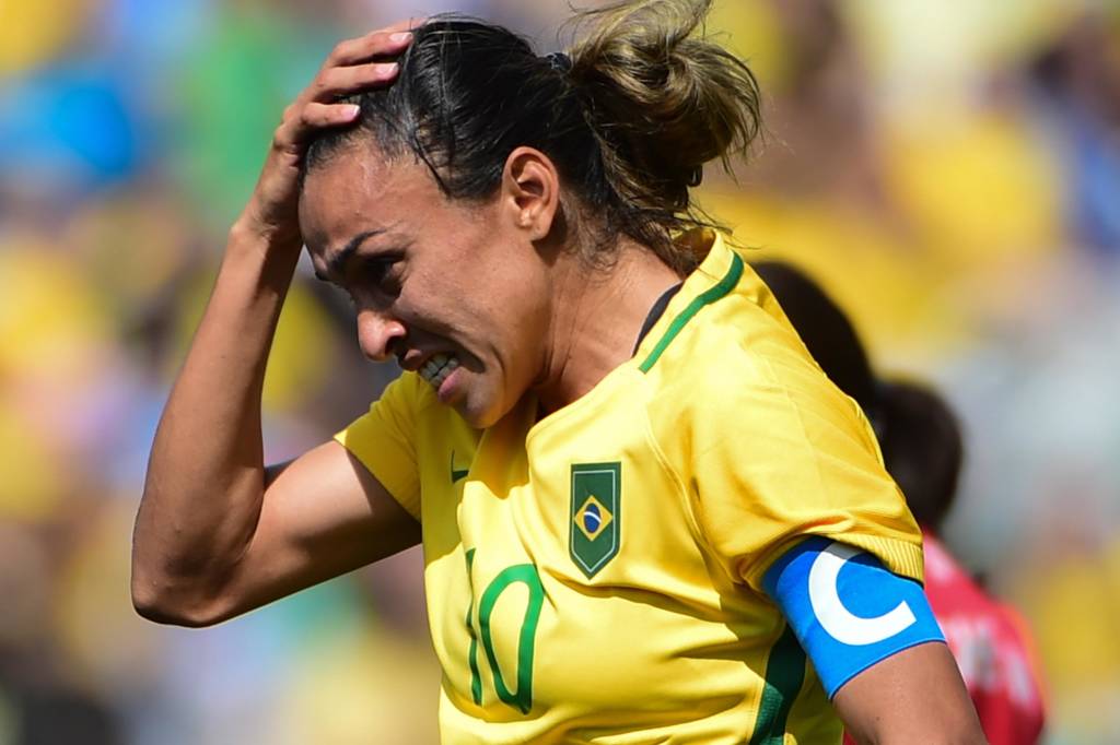 Marta não conseguiu conduzir a Seleção à conquista de uma medalha nos Jogos do Rio (foto: Djalma Vassão/Gazeta Press)