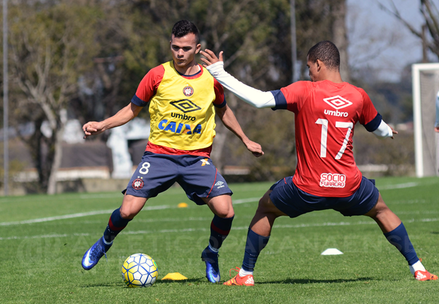 Furacão vai buscar pontos perdidos fora de casa (Marco Oliveira/CAP)