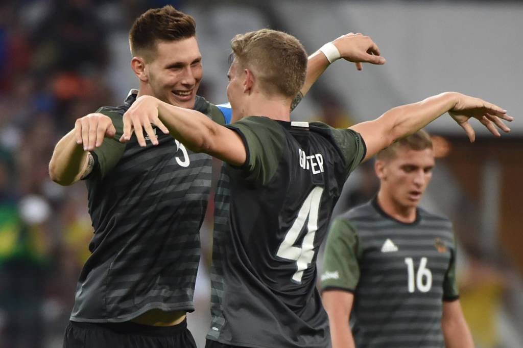 A Alemanha, de Matthias Ginter, poderá conquistar o segundo título no Maracanã em dois anos (Foto: Nelson Almeida/AFP)