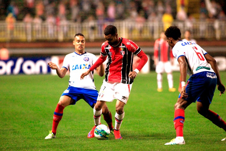 JEC e Bahia (Foto: Divulgação/JEC)