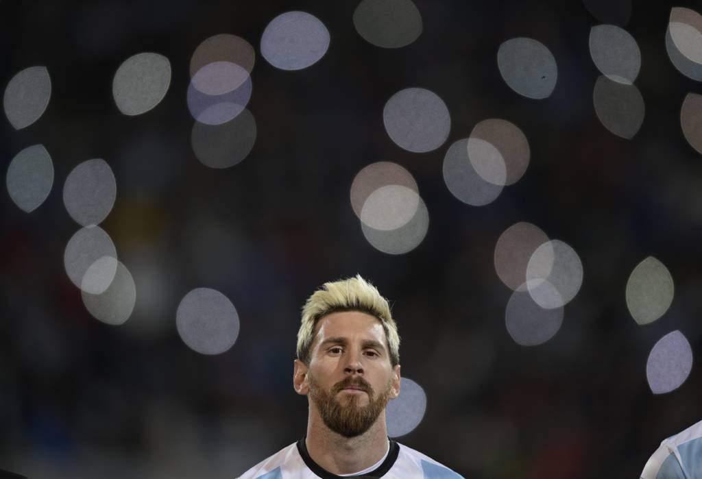 Lionel Messi voltou à seleção argentina e foi decisivo em vitória sobre Uruguai (Foto: Juan Mabromata/AFP) 