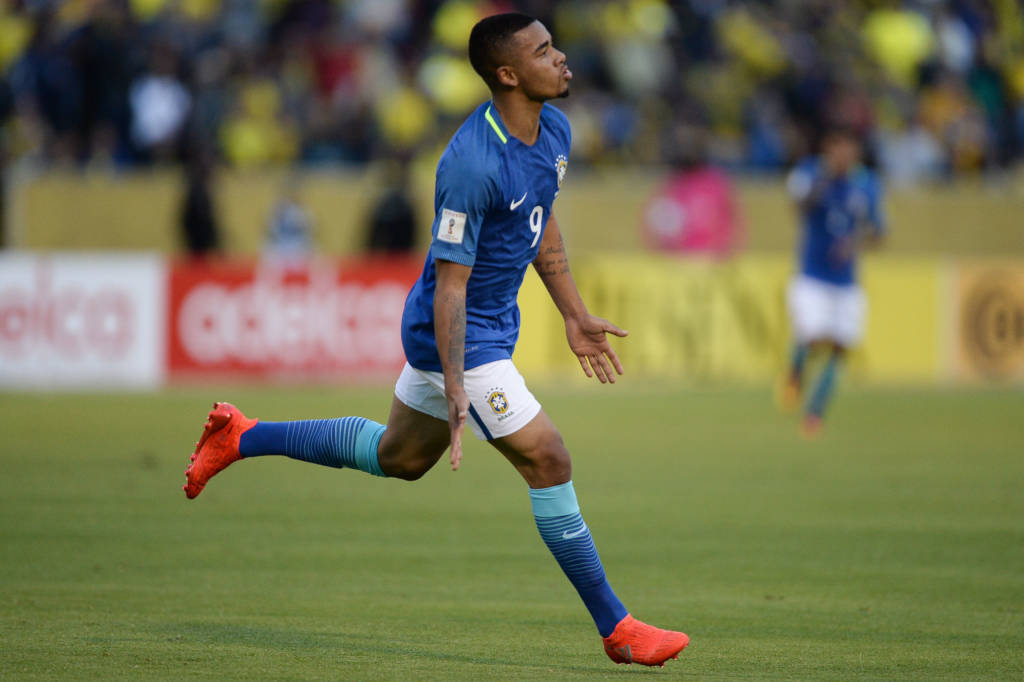 Mesmo sentido os efeitos da altitude, Gabriel Jesus foi o destaque do Brasil (foto: Pedro Martins/Mowa Press)