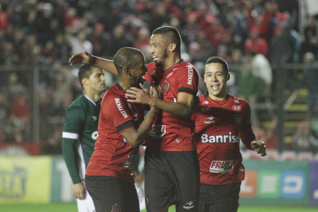 Brasil dormirá na segunda colocação da Série B (Foto: Divulgação/Brasil-RS)