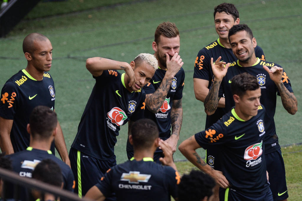 Vitória convincente na estreia de Tite animou o ambiente da Seleção (foto: Pedro Martins/Mowa Press)