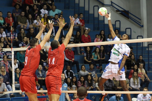 (Foto: Rafinha Oliveira/Funvic Taubaté)
