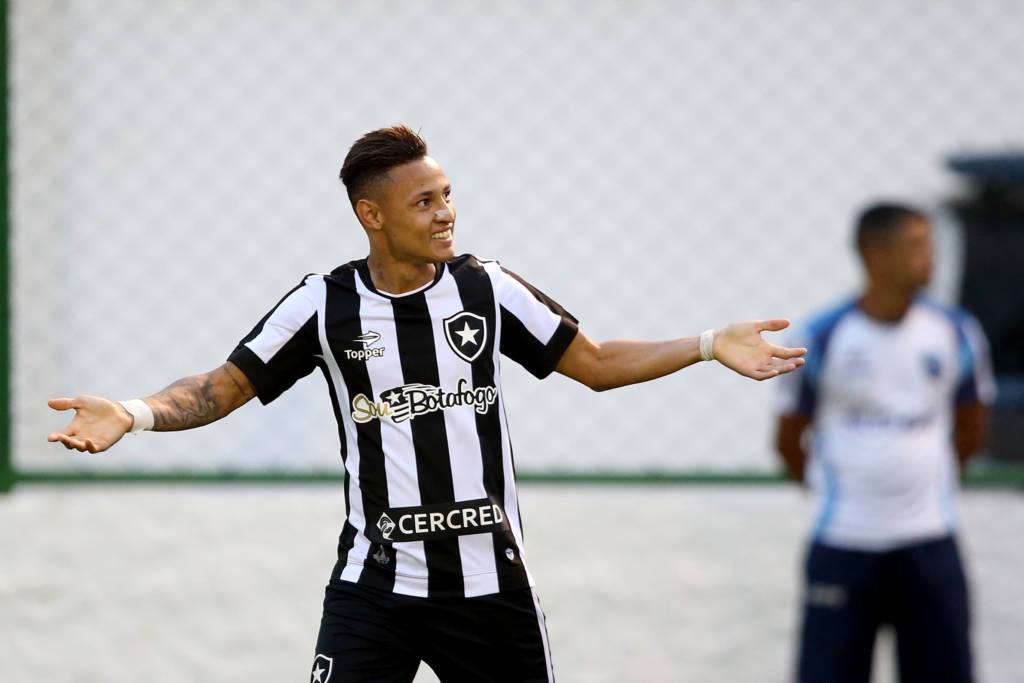 Neilton fez o gol da vitória do Alvinegro no Clássico Vovô (Foto: Satiro Sodré/SSPress/Botafogo F.R.)