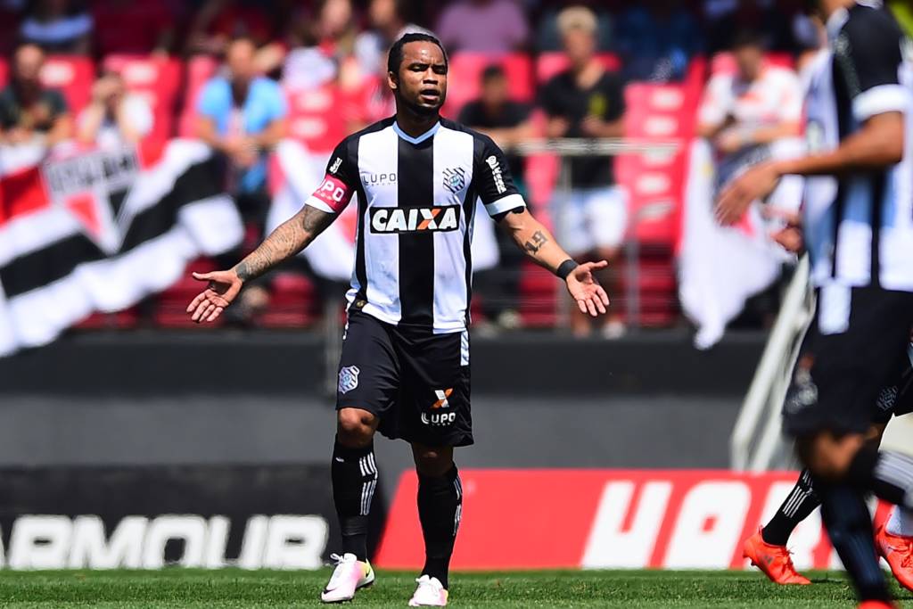 No Morumbi, o São Paulo quebrou o jejum e venceu o Figueira por 3 a 1 (Foto: Marcelo Ferrelli/Gazeta Press)
