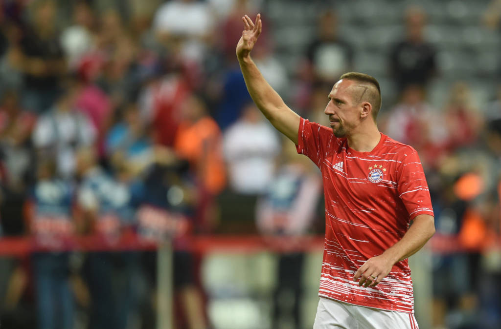 Sonho impossível? Dorival sugere que Santos busque Ribéry para a próxima temporada (Foto: AFP PHOTO / CHRISTOF STACHE)