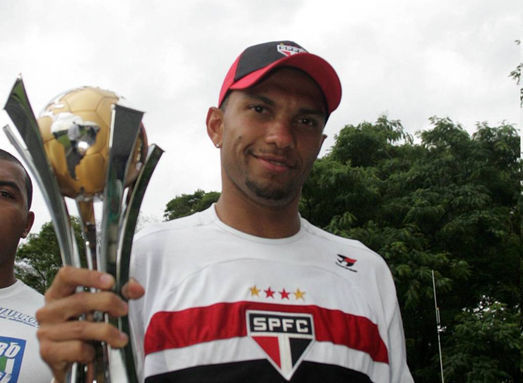 Campeão mundical com o São Paulo em 2005, Amoroso comentou sobre o mau momento da equipe neste ano (Foto: Marcelo Ferrelli/Gazeta Press)
