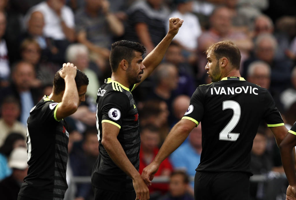Após empatar na última rodada, o Chelsea perdeu o 100% de aproveitamento na temporada (Foto: Adrian Dennis/AFP)
