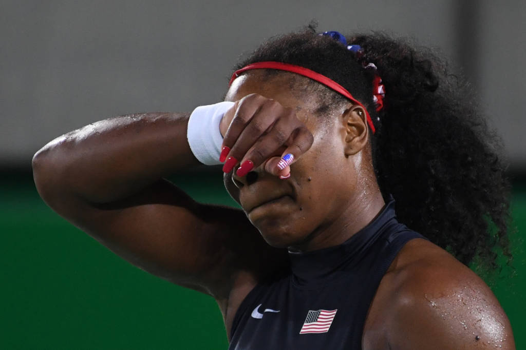 Serena Williams está longe de viver sua melhor fase (Foto: Luis Acosta/AFP) 