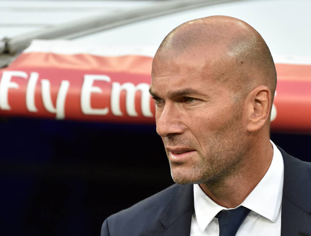 Esse foi o primeiro desentendimento entre Zidane e Cristiano Ronaldo (Foto: Gerard Julien/AFP)