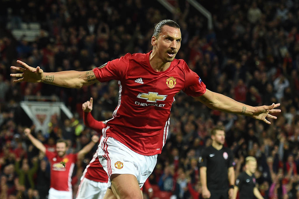 Ibrahimovic marcou o gol que deu a vitória ao Manchester United (Foto: Paul Ellis/AFP)