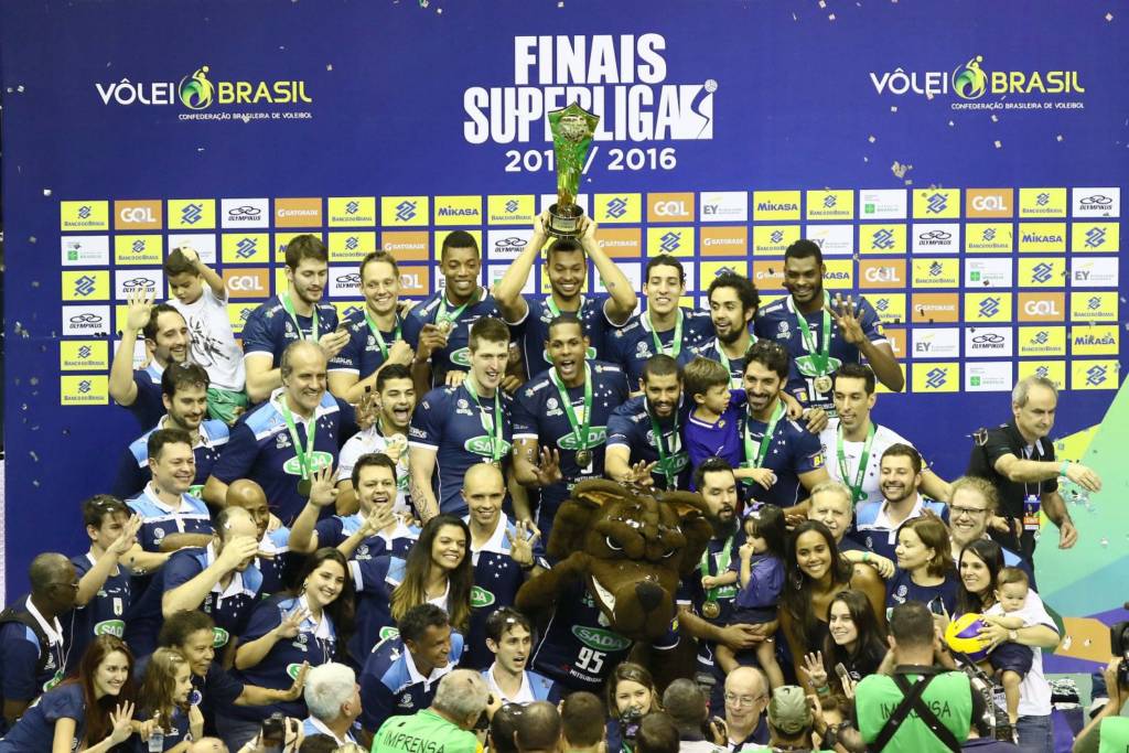 Atual tricampeão, Cruzeiro tentará um quarto título consecutivo da Superliga masculina (Foto: Divulgação/CBV)