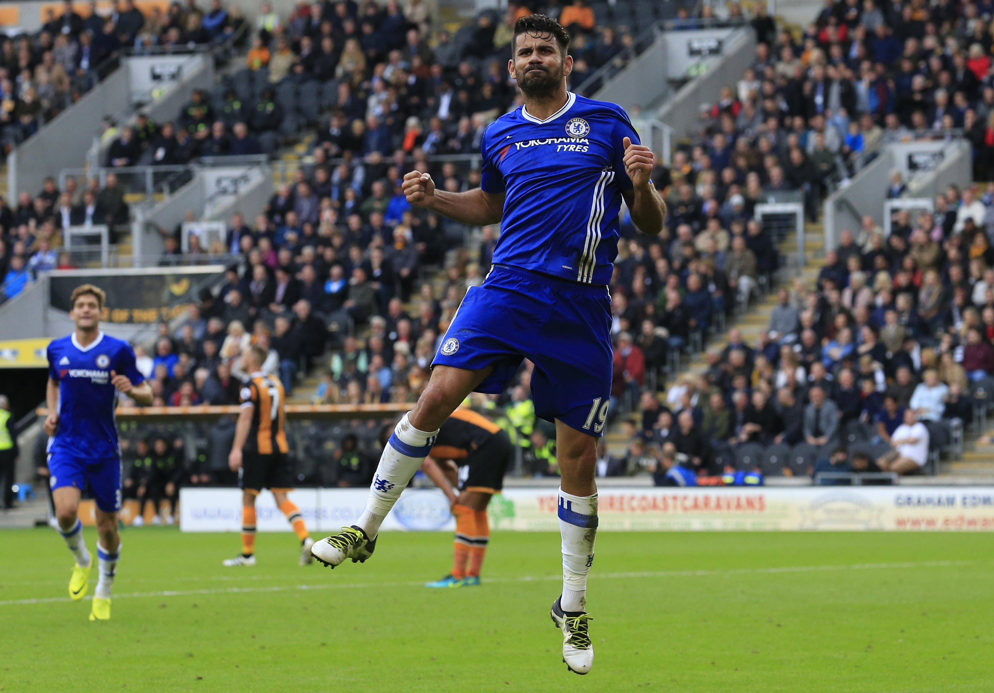 Diego Costa faz bom início de temporada com a camisa do Chelsea (Foto: Lindsey Parnaby/AFP)