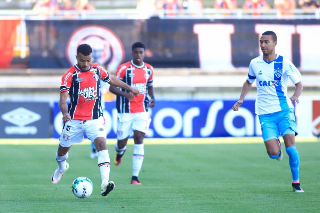 Joinville e Paysandu ficaram apenas no 0 a 0 na Arena do JEC (Foto: Divulgação/JEC)