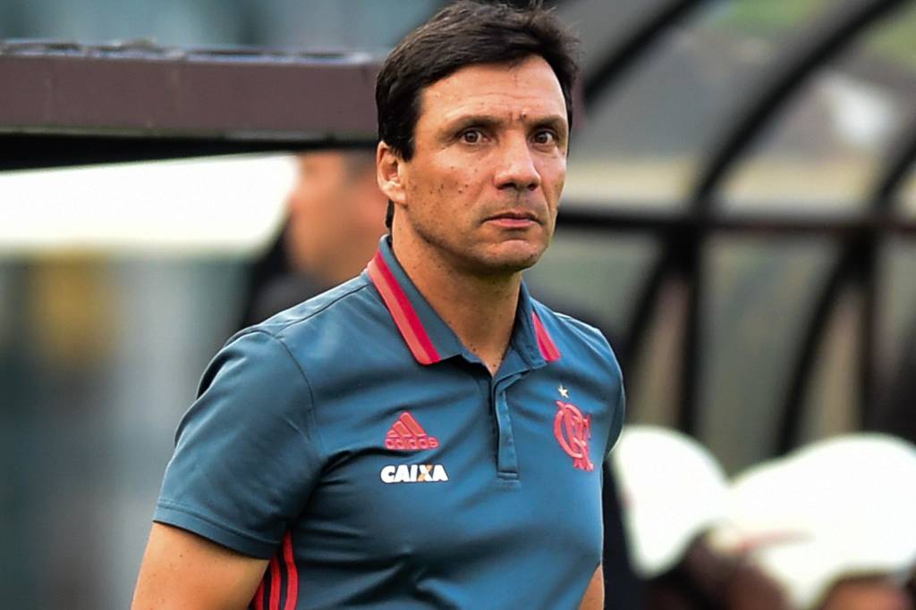 Zé Ricardo conquistou o presidente Eduardo Bandeira de Mello com a boa campanha no Brasileirão (Foto: Djalma Vassão/Gazeta Press)