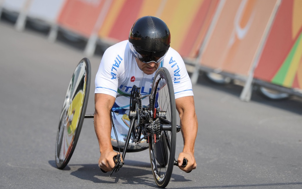 Lenda paralímpica, Alex Zanardi lança livro sobre sua "segunda vida"