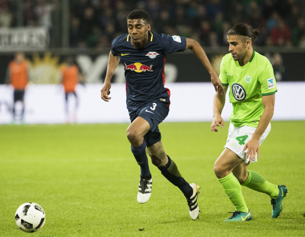 O Leipzig, time do braisleiro Bernardo, venceu o Wolfsburg por 1 a 0 neste domingo (Foto: Odd Andersen/AFP) 