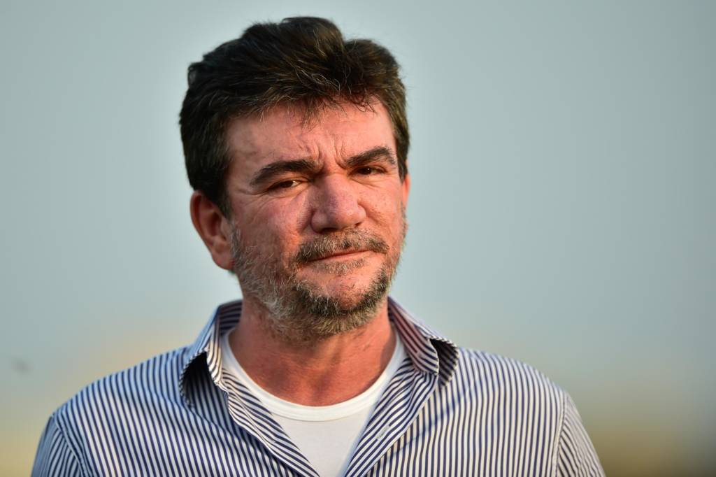 Andrés Sanchez, superintendente de futebol do Corinthians, durante treino no CT Joaquim Grava (Parque Ecológico do Tietê), na Zona Leste da capital paulista.