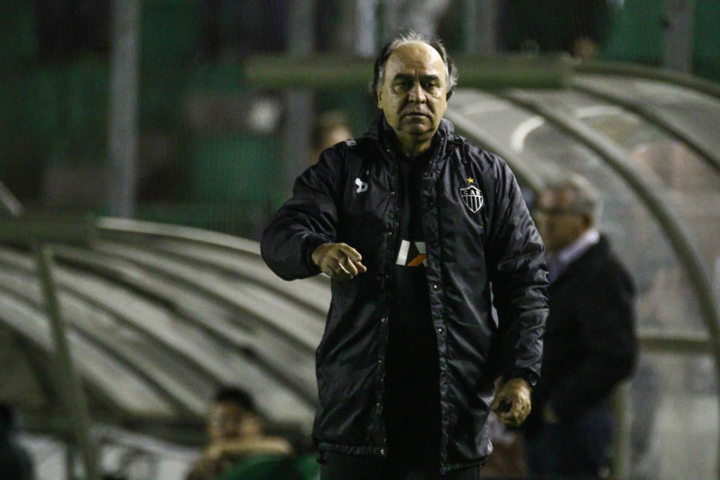 Marcelo Oliveira sabe que a Copa do Brasil é a chance de conquistar um título no fim do ano (Foto: Bruno Cantini/CAM)