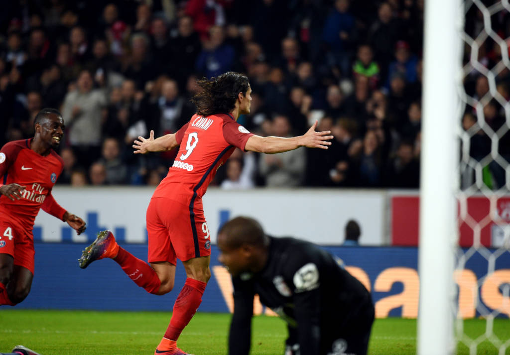 Cavani fez o gol da vitória do PSG (Foto: François Lo Presti/AFP) 