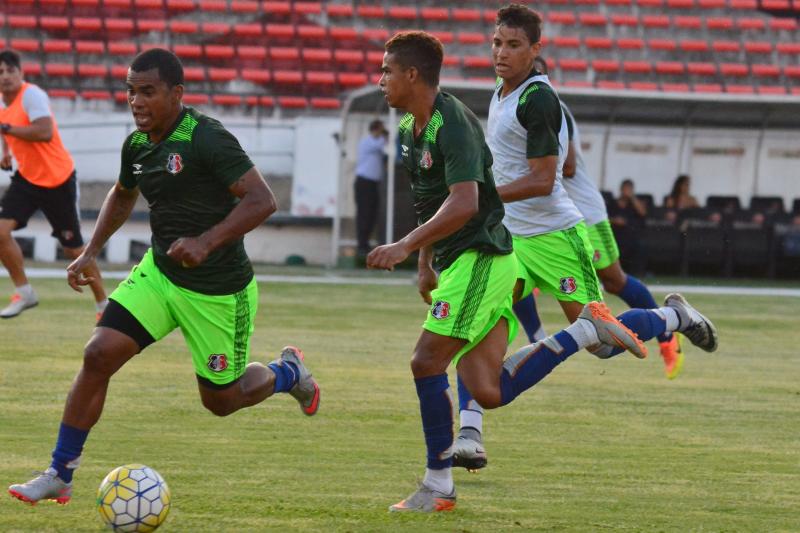 Santa Cruz vive situação complicada no campeonato (Foto: Pablo Kennedy/Santa Cruz)