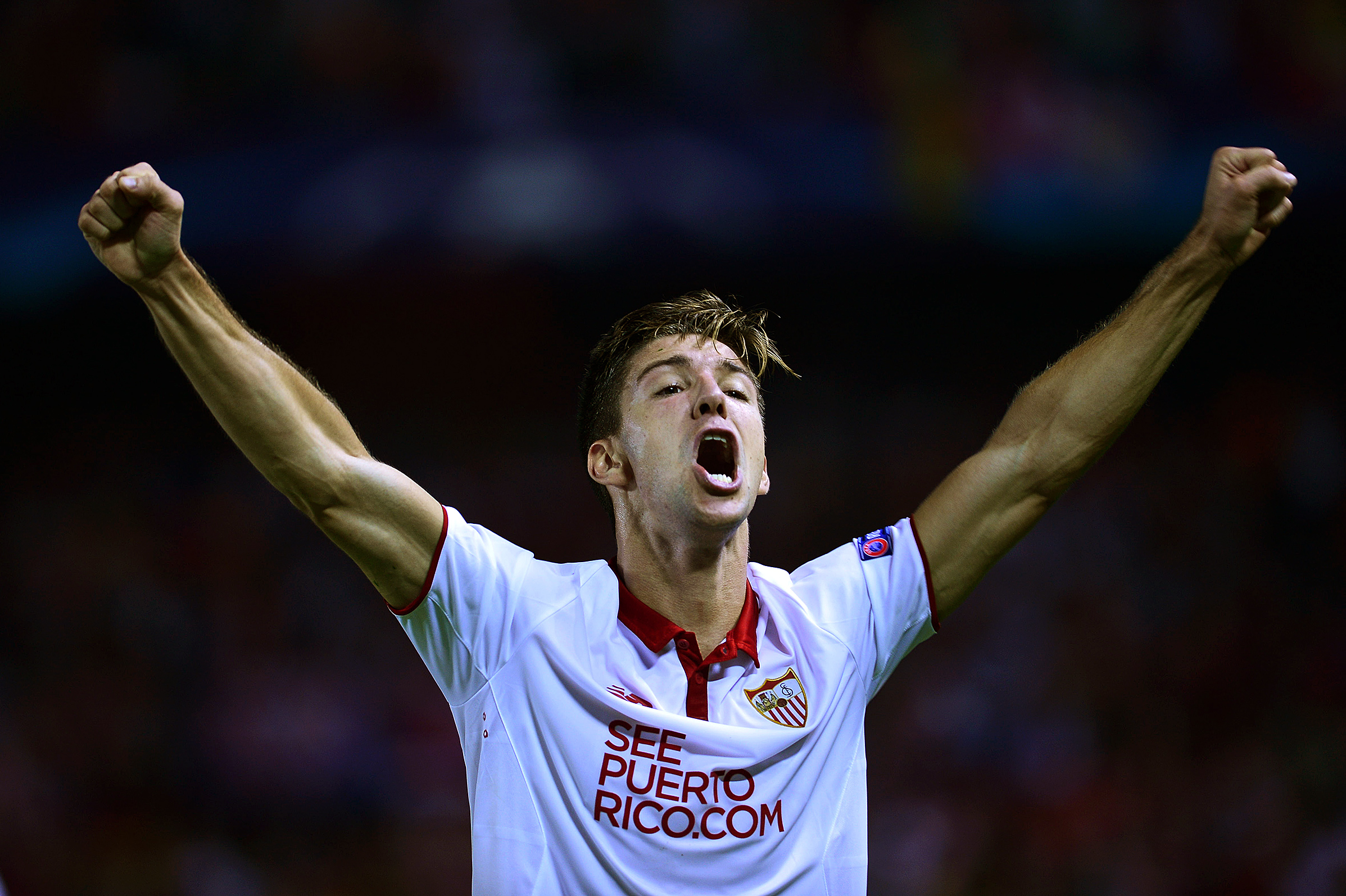 A goleada garantiu ao Sevilla a liderança do grupo H (Foto: Cristina Quicler/AFP)