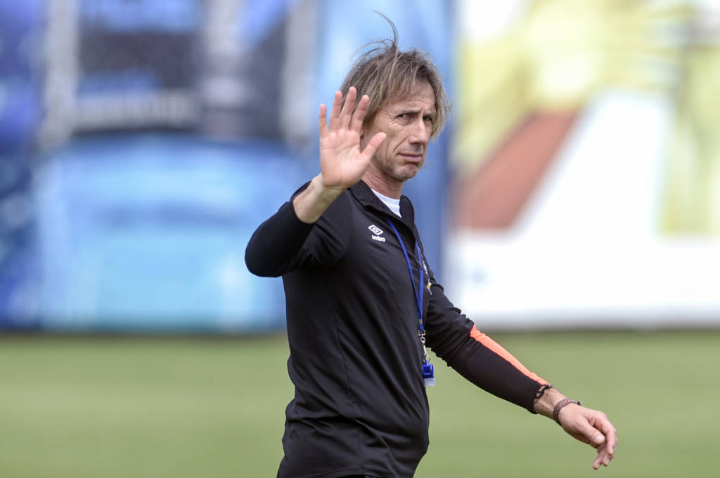 Ricardo Gareca prometeu seleção peruana ofensiva (Foto: Ernesto Benavides/AFP)