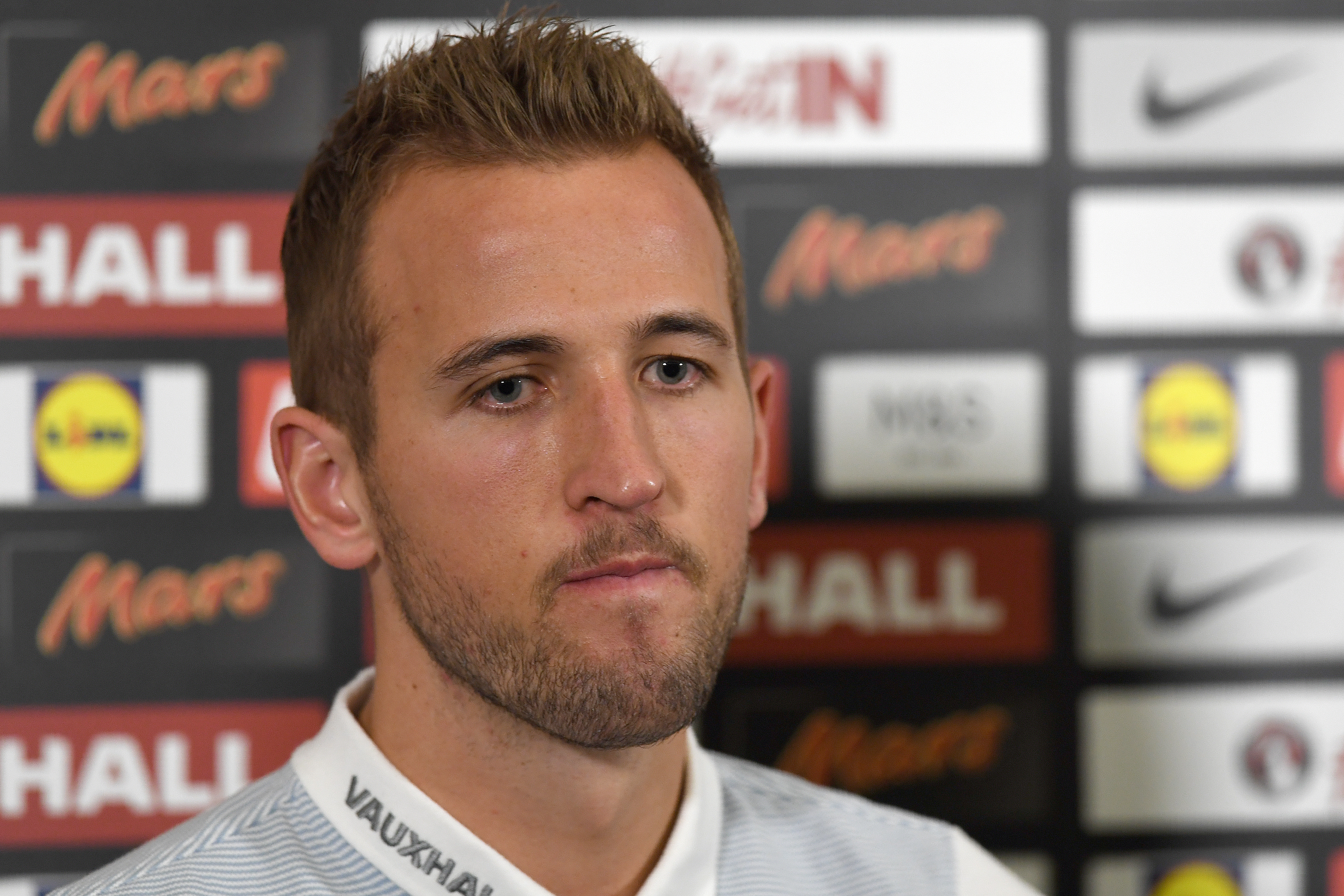 Harry Kane também desfalcará sua seleção na próxima terça-feira (Foto: PAUL ELLIS/AFP)