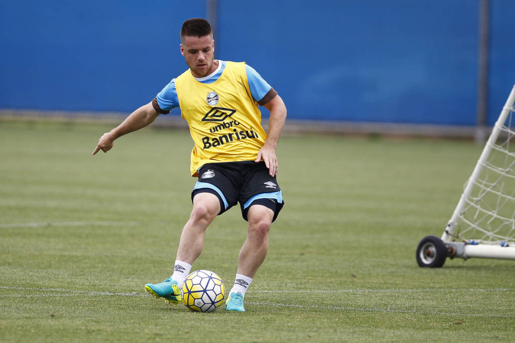 Ramiro negou que o Grêmio entrará pressionado por jejum de títulos nacionais (Foto: Lucas Uebel/Grêmio FBPA)