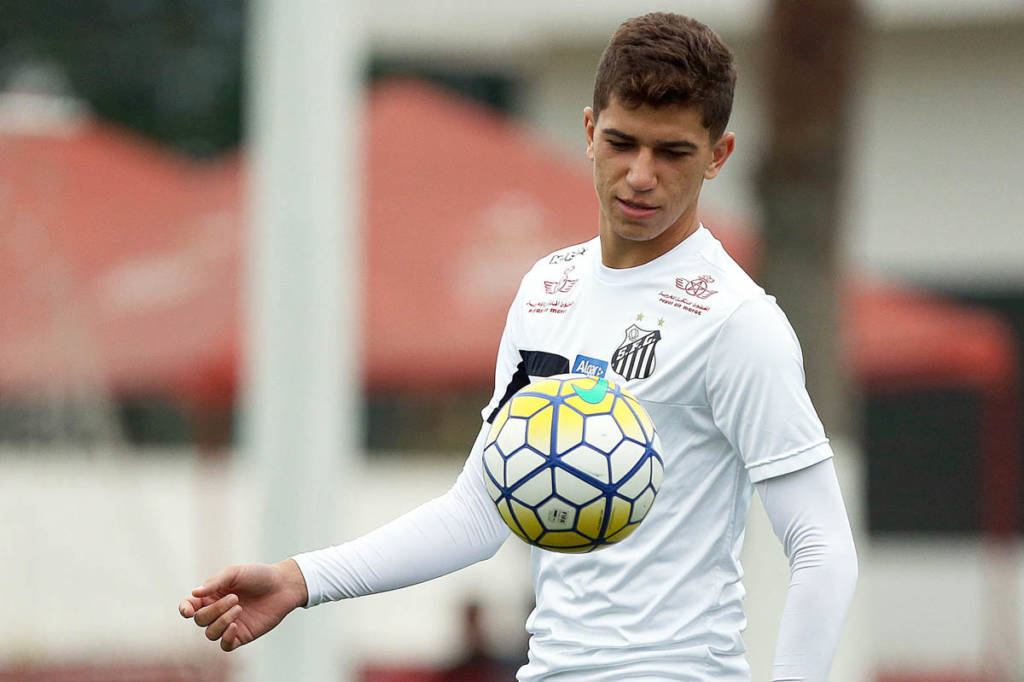 Vitor Bueno tenta buscar foco para conquistar segundo lugar do Brasileirão (Foto: Pedro Ernesto Guerra Azevedo/ Santos FC)