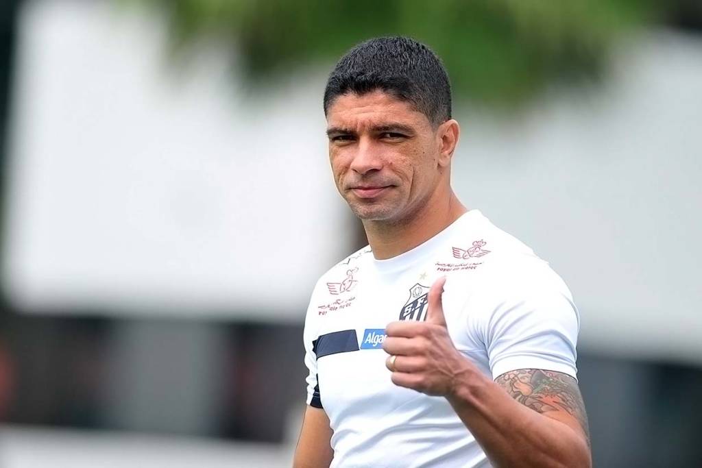 Mesmo aos 37 anos, Renato completará a marca de ter atuado em todos os jogos do Campeonato Brasileiro (Foto: Ivan Storti/ Santos FC)