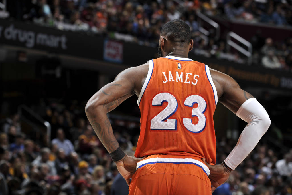 CLEVELAND, OH - DECEMBER 10: LeBron James #23 of the Cleveland Cavaliers looks on during the game against the Charlotte Hornets on December 10, 2016 at The Quicken Loans Arena in Cleveland, Ohio. NOTE TO USER: User expressly acknowledges and agrees that, by downloading and/or using this Photograph, user is consenting to the terms and conditions of the Getty Images License Agreement. Mandatory Copyright Notice: Copyright 2016 NBAE David Liam Kyle/NBAE via Getty Images/AFP
