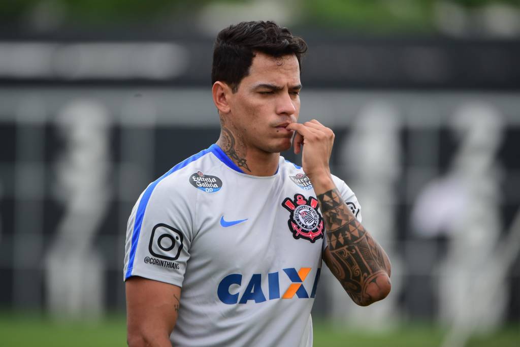 Meia sabe que os seis gols não foram capazes de satisfazer plenamente a torcida (foto: Sergio Barzaghi/Gazeta Press)