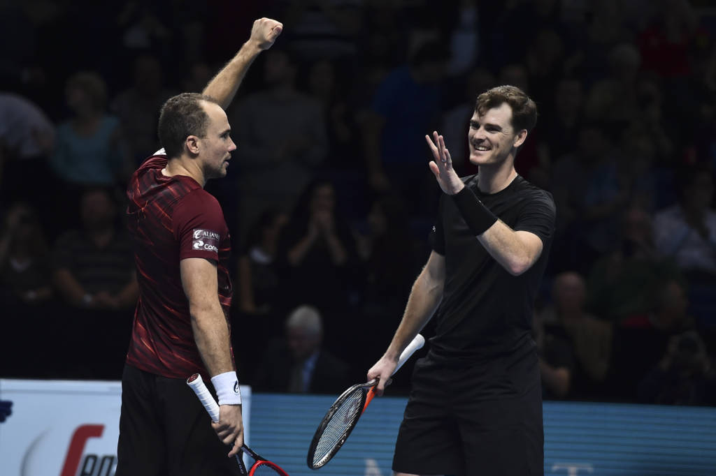 Temporada do brasileiro que faz dupla com Jamie Murray começa no ATP de Doha (Foto: Glyn Kirk/AFP)
