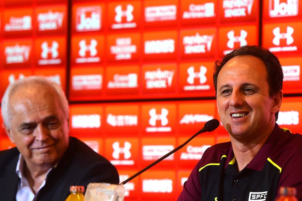 Rogério Ceni assume o cargo de técnico e cria expectativa positiva na torcida do São Paulo (Foto:Sergio Barzaghi/Gazeta Press)